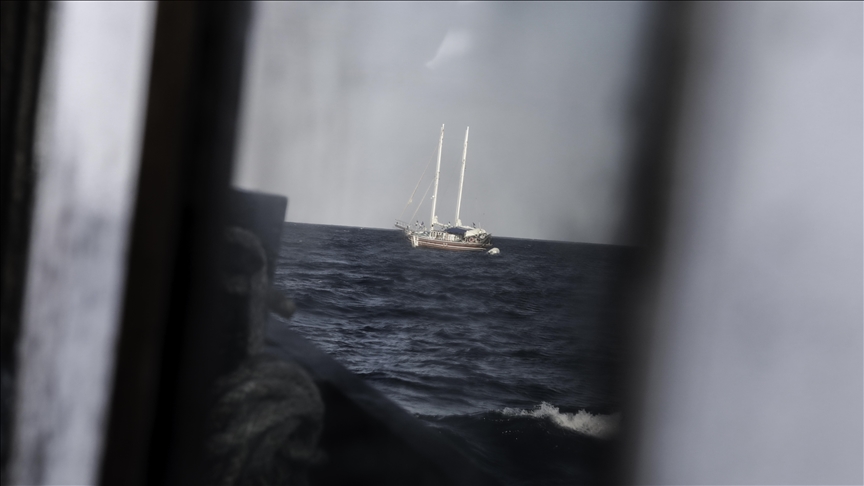 Israel threatens to stop Gaza-bound aid flotilla despite global appeals