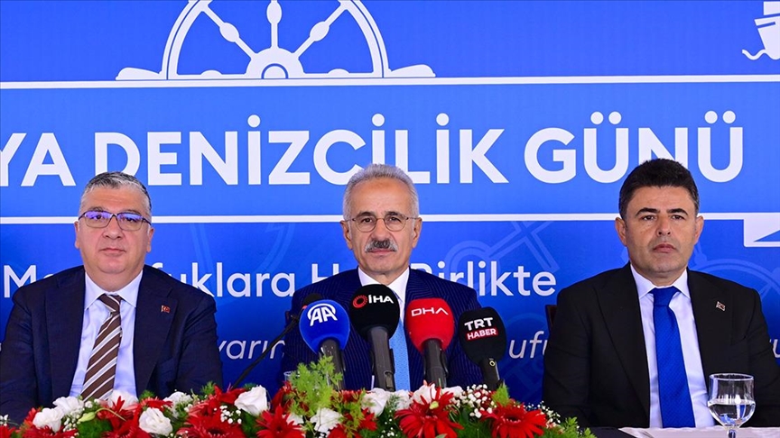 Bakan Uraloğlu: Ülkemize denizci ülkeler arasında sınıf atlattık ve lider 10 ülke arasında yerimizi aldık