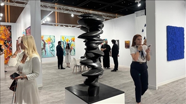 Contemporary Istanbul, 20'nci yılında 1000'e yakın eserle sanatseverleri ağırlıyor