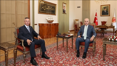Serokê TBMMyê Kurtulmuş, Balyozê Filistînê yê Enqereyê Mistefa qebûl kir
