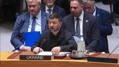 Zelenskiy, Kırım'ın ilhak edilmesinin devletler arasındaki ilişki kurallarını ihlal ettiğini belirtti