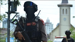 Indonesia identifies 1,000 suspects in deadly protests