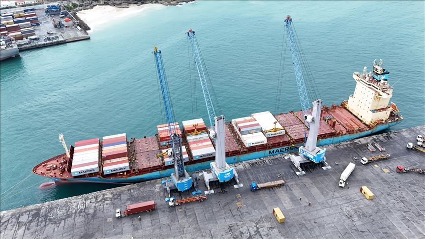 Somali'nin ticaret kapısı Mogadişu Limanı, Türk şirketi tarafından işletiliyor