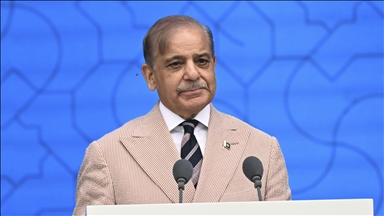 At UN, Pakistani premier seeks peace in South Asia, vows to defend rights on shared waters