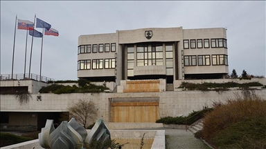 Slovak parliament approves constitutional change giving national law precedence over EU law