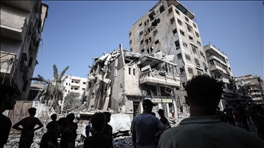 Izraeli shkatërron një ndërtesë 15-katëshe në Gaza ku strehoheshin të zhvendosurit