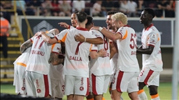 Galatasaray, Alanyaspor karşısında 3 puanı tek golle aldı