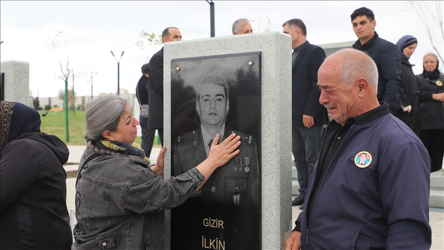 Azerbaycan'da 2. Karabağ Savaşı'nın 5. yılında şehitler anıldı