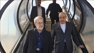 علی لاریجانی وارد بیروت شد