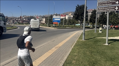 Türk kültürünü tanıtmak için 35 gündür koşan gurbetçi Kahramanmaraş'a ulaştı