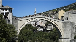 Bosna Hersek'te Osmanlı mirası köprüye ev sahipliği yapan Mostar, her mevsim turistlerin uğrak noktası