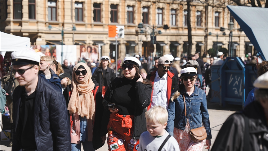 Finland to cut unemployment benefits for immigrants