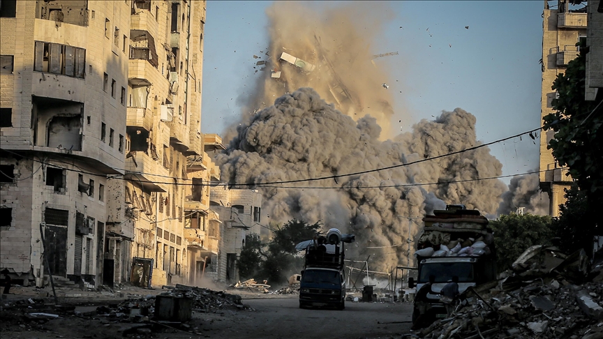 Israeli army bombs new high-rise tower in Gaza City, displaces hundreds