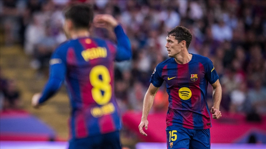 قدم.. برشلونة يرتقي لصدارة الليغا بالفوز على ريال سوسيداد