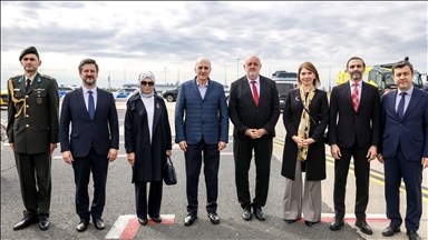 TBMM Başkanı Kurtulmuş Macaristan'da
