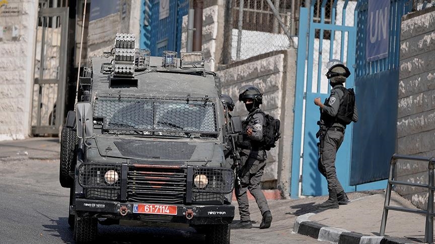 الضفة.. الجيش الإسرائيلي يعتقل فلسطينيين ومستوطنون يقتحمون موقعا أثريا