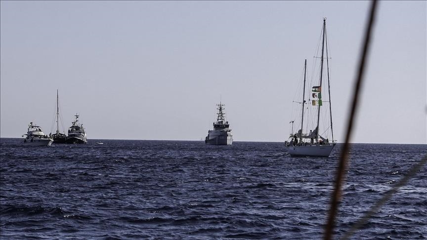 Türkiye evacuates passengers after Global Sumud Flotilla ship breaks down