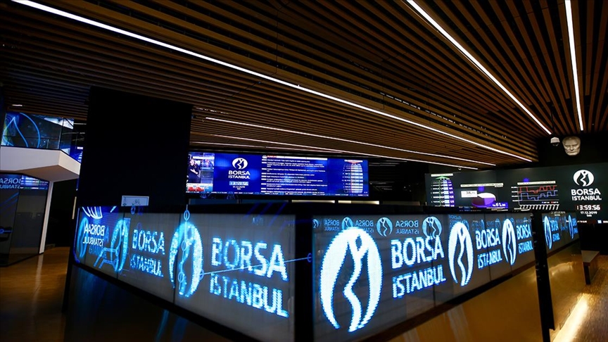 Turkish stock exchange begins week down