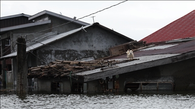 12 killed as Typhoon Bualoi makes landfall in Vietnam with rain, flooding