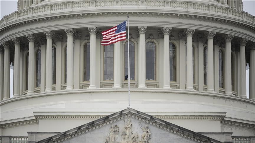 US faces government shutdown risks