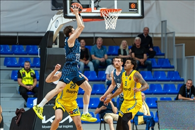 Anadolu Efes pobjedom protiv Maccabija iz Tel Aviva u Podgorici otvorio novu sezonu Eurolige