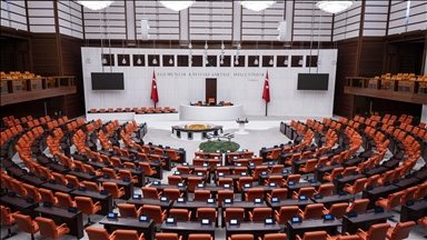 Yeni yasama yılı yarın başlıyor