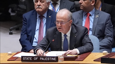 Palestinian premier says his government ready to assume responsibilities in Gaza