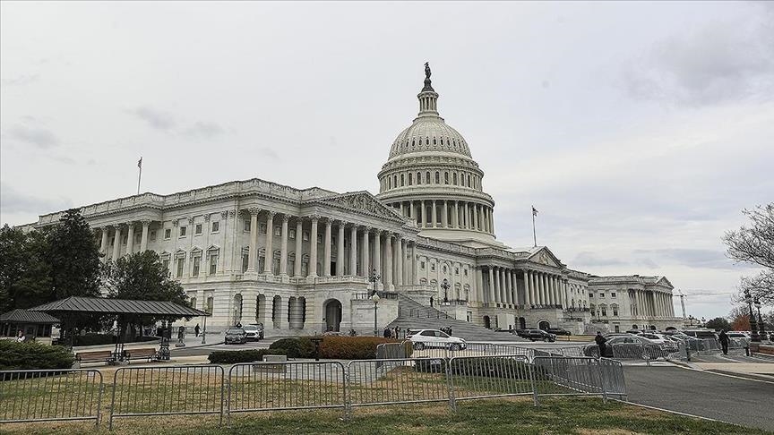 Федеральное правительство США приостановило работу из-за бюджетных разногласий