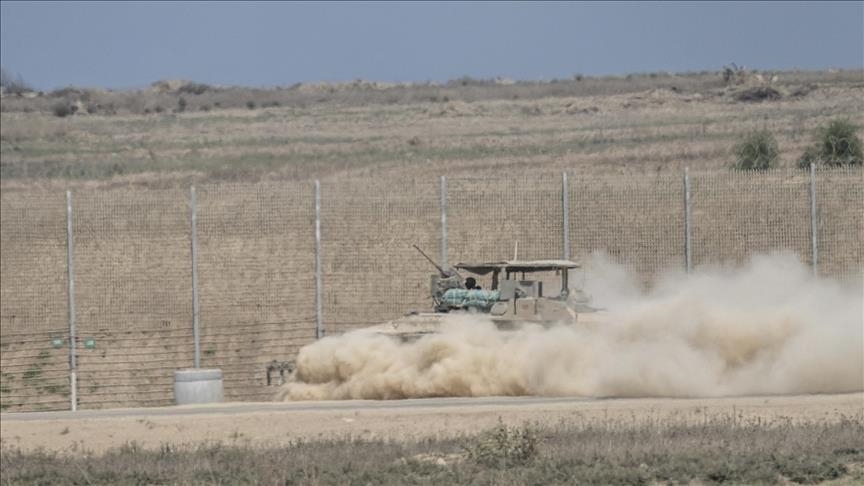 غزة.. الجيش الإسرائيلي يغلق "شارع الرشيد" أمام القادمين من الجنوب 
