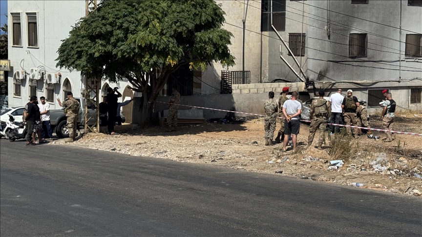 1 killed in Israeli drone strike in southern Lebanon despite ceasefire 1 killed in Israeli drone strike in southern Lebanon despite ceasefire