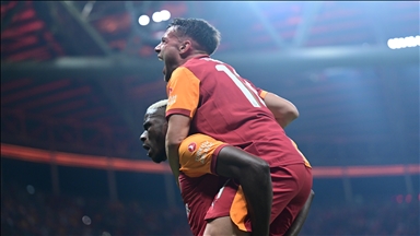 Galatasaray evinde Liverpool'u yendi