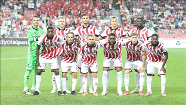 Samsunspor, UEFA Konferans Ligi'nin ilk maçına yarın Polonya deplasmanında çıkacak