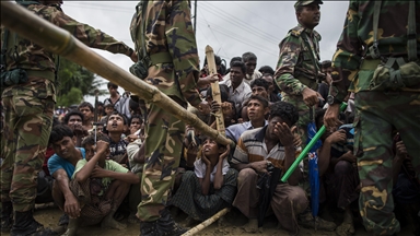 Le Bangladesh annonce à l’ONU un plan pour protéger les Rohingyas persécutés