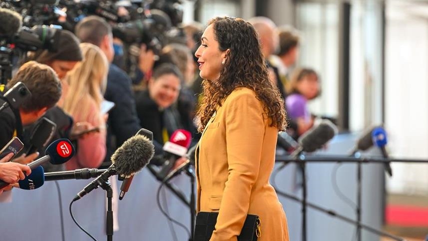 Presidentja Osmani  Serbia dhe Rusia kërcënim për Kosovën