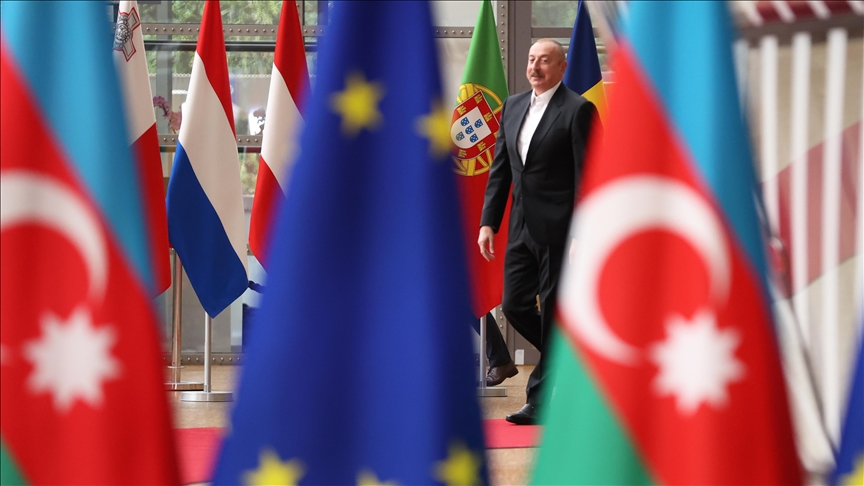 Azerbaijan's Aliyev holds key meetings on sidelines of European Political Community summit