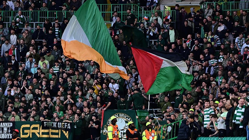 Celtic taraftarları İsrail'i protesto etti
