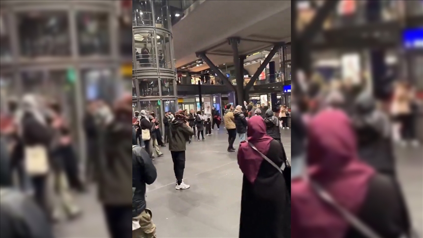 Küresel Sumud Filosu'na dünya genelinde destek gösterisi