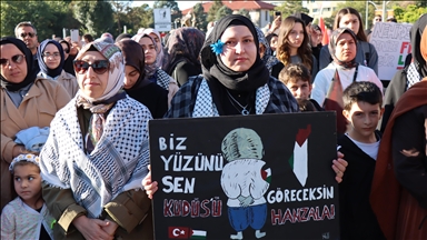 İsrail'in Küresel Sumud Filosu'na saldırısı Türkiye genelinde protesto edildi