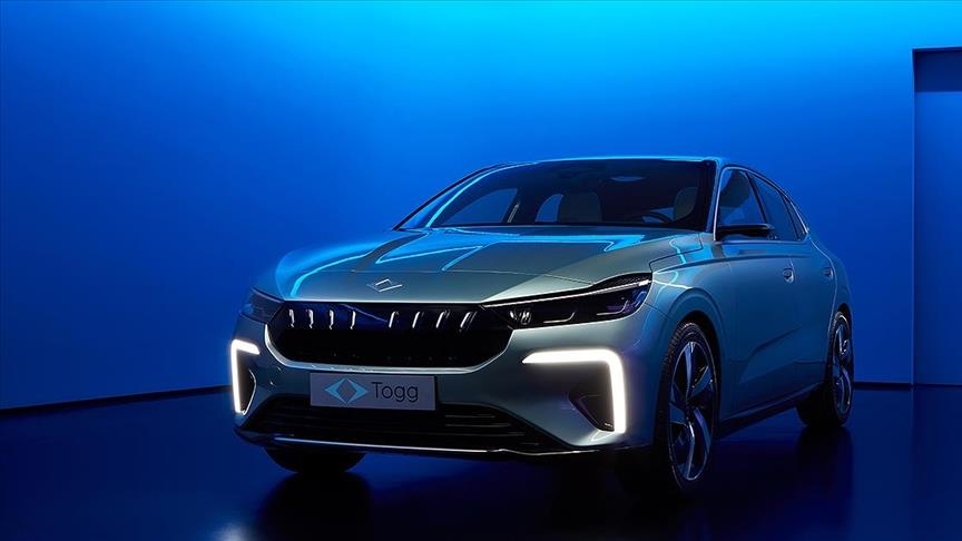 T10F bi hêz kete nava bazara otomobîlên bielektrîk