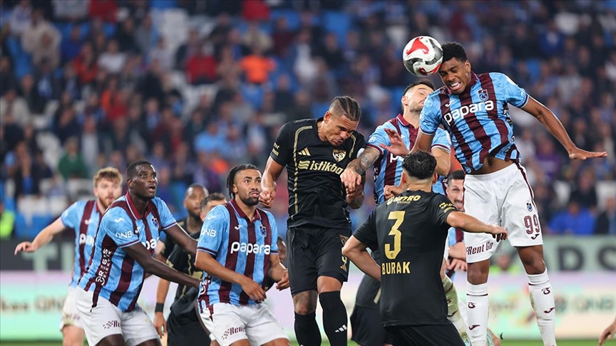 Trabzonspor 3 puanı 4 golle aldı