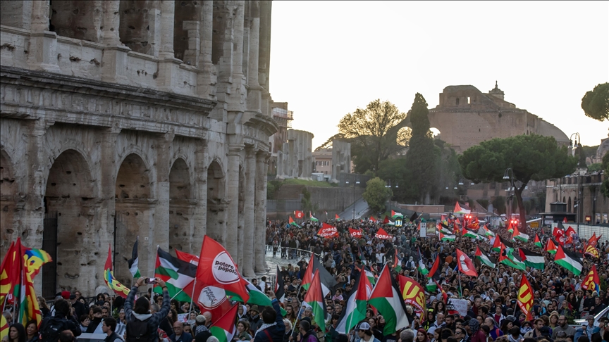 مظاهرات في إيطاليا للتنديد بهجوم إسرائيل على "أسطول الصمود"