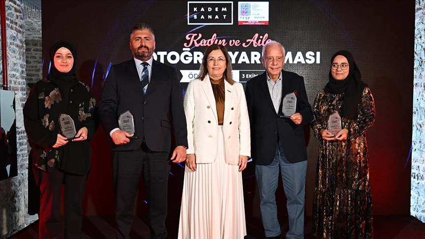 KADEM'in "Kadın ve Aile" temalı fotoğraf yarışmasının ödül töreni düzenlendi