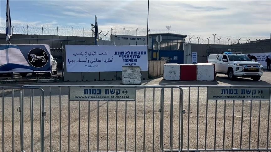 إسرائيل تحتجز 200 ناشط من "أسطول الصمود" في سجن كتسيعوت