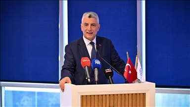 Ticaret Bakanı Bolat: Çok yakında fiyat etiket düzenlememiz geliyor