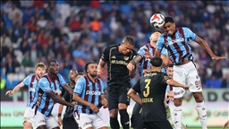 Trabzonspor 3 puanı 4 golle aldı
