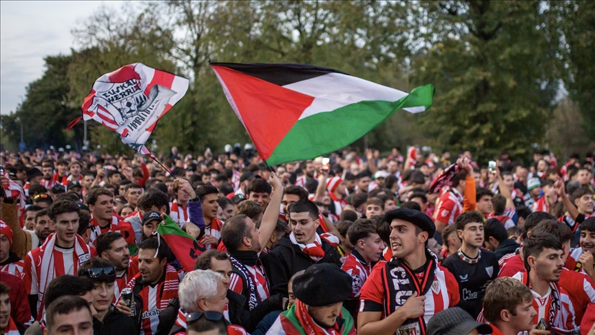 أتلتيك بلباو الإسباني ينظم فعالية تضامنية مع فلسطين