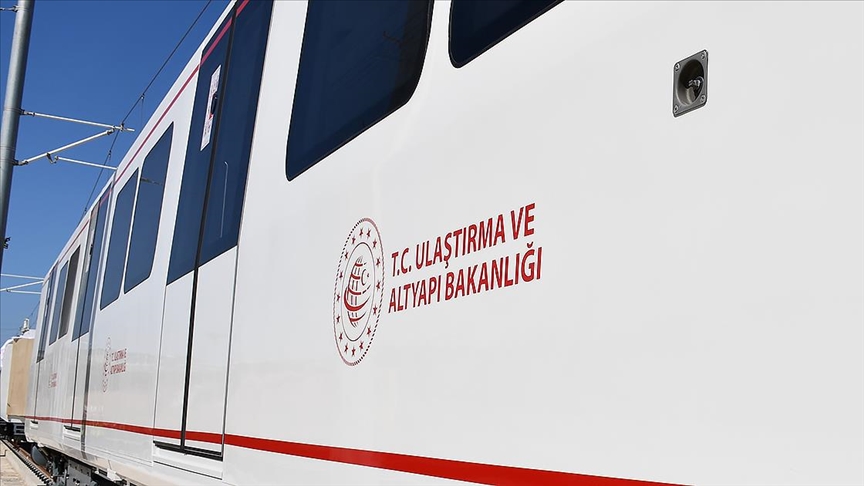 Gebze-Çayırova-Birlik OSB Hafif Raylı Sistem Hattı 1. Aşaması'nı Ulaştırma ve Altyapı Bakanlığı üstlendi