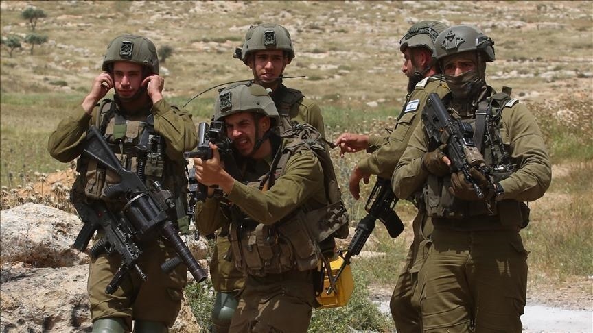 الضفة.. الجيش الإسرائيلي يصيب 3 فلسطينيين ويحتجز أحدهم 
