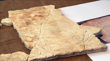 Sagalassos'ta bulunan Mısır tanrısı Tutu figürü Afyon mermerine işlenmiş