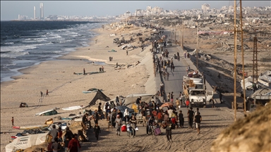 رغم إعلان وقف احتلالها.. إسرائيل تواصل دفع فلسطينيي مدينة غزة للنزوح